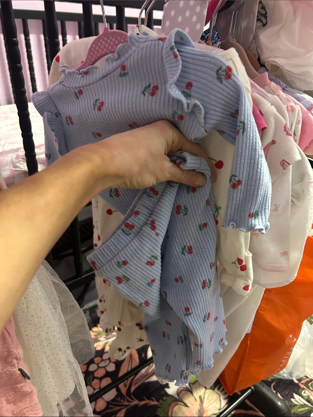 20 baby outfits fit 0-3mths, 20 for 20 - Picture 4 of 16